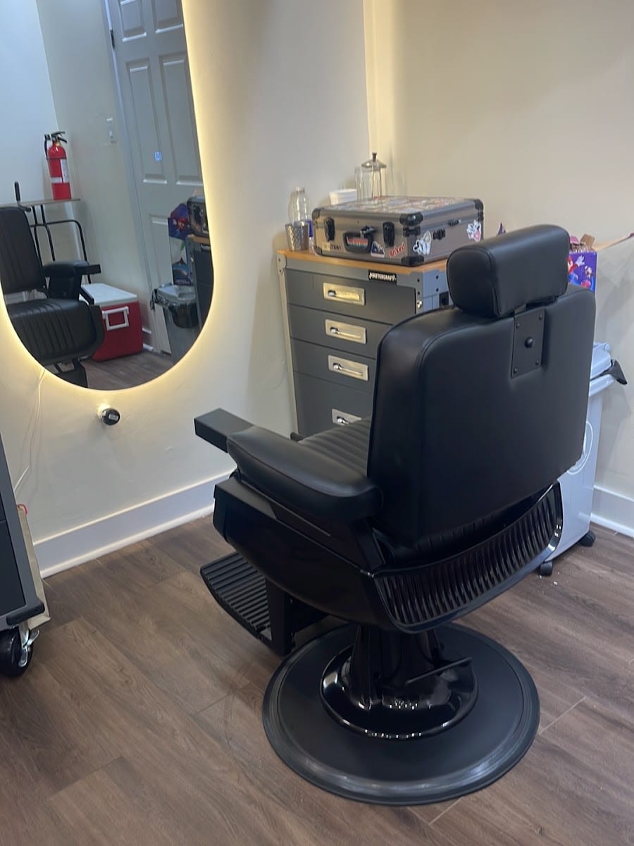 802 Barbershop, photo 3