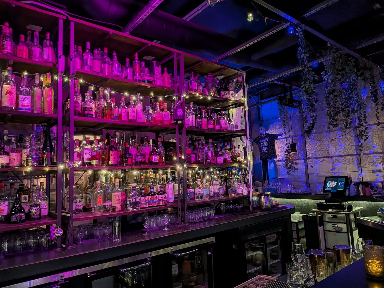 Jammyland Cocktail Bar & Reggae Kitchen