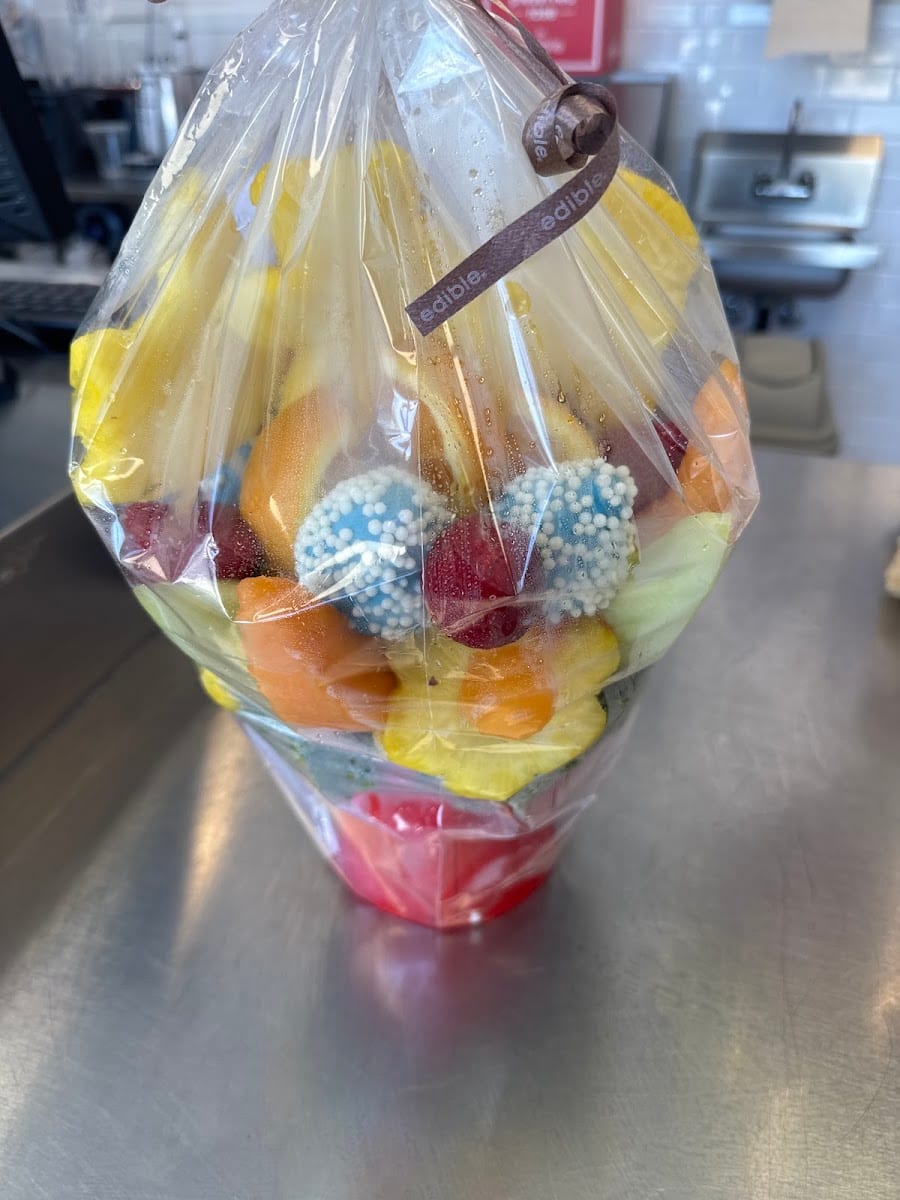 Edible Arrangements, photo 4