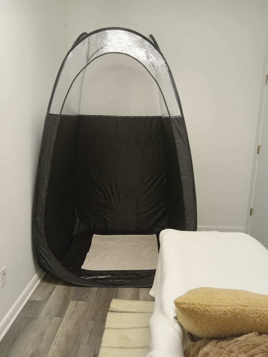 Stacy's Lash,Tan & Facial Studio