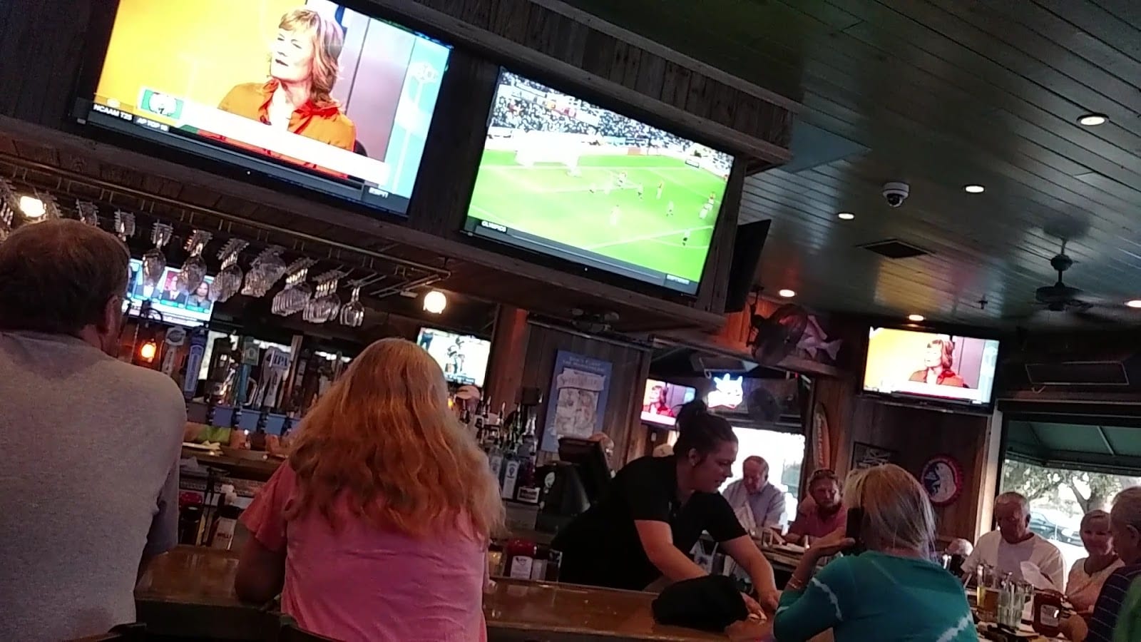 Miller's Ale House, photo 3