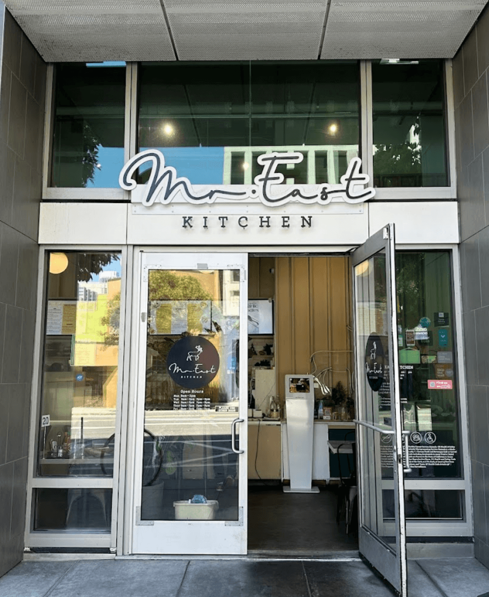 Mr. East Kitchen
