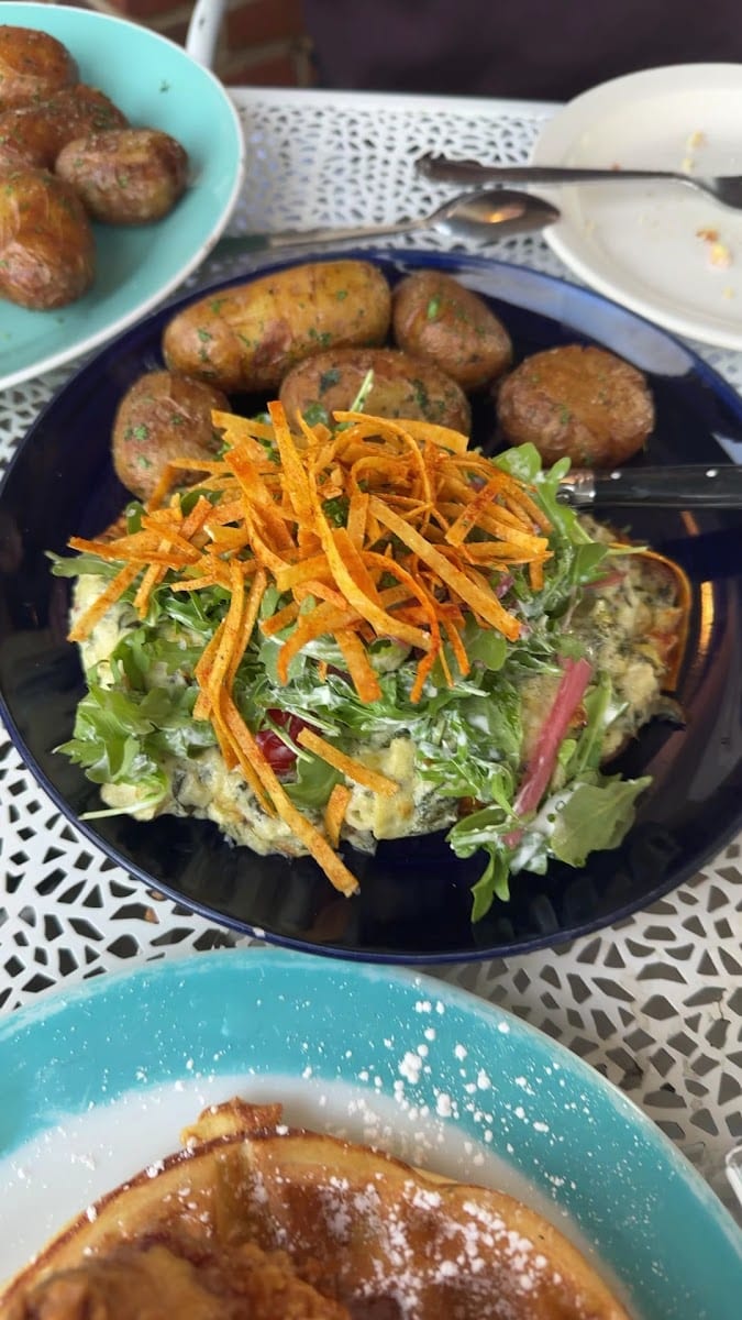 Hen Mother Cookhouse - Johns Creek, photo 2