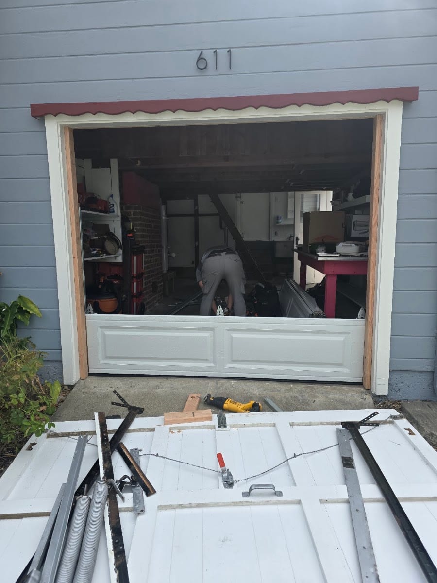Garage Door Experts Repair & Installation