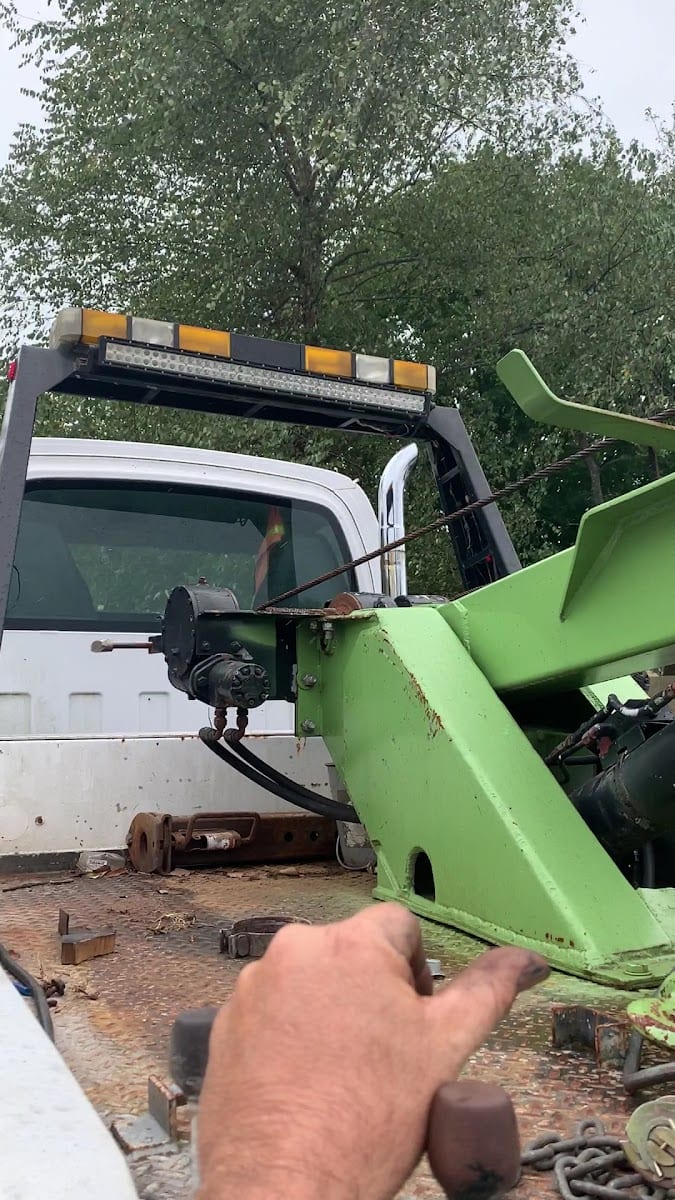 Darrens Towing LLC, photo 3