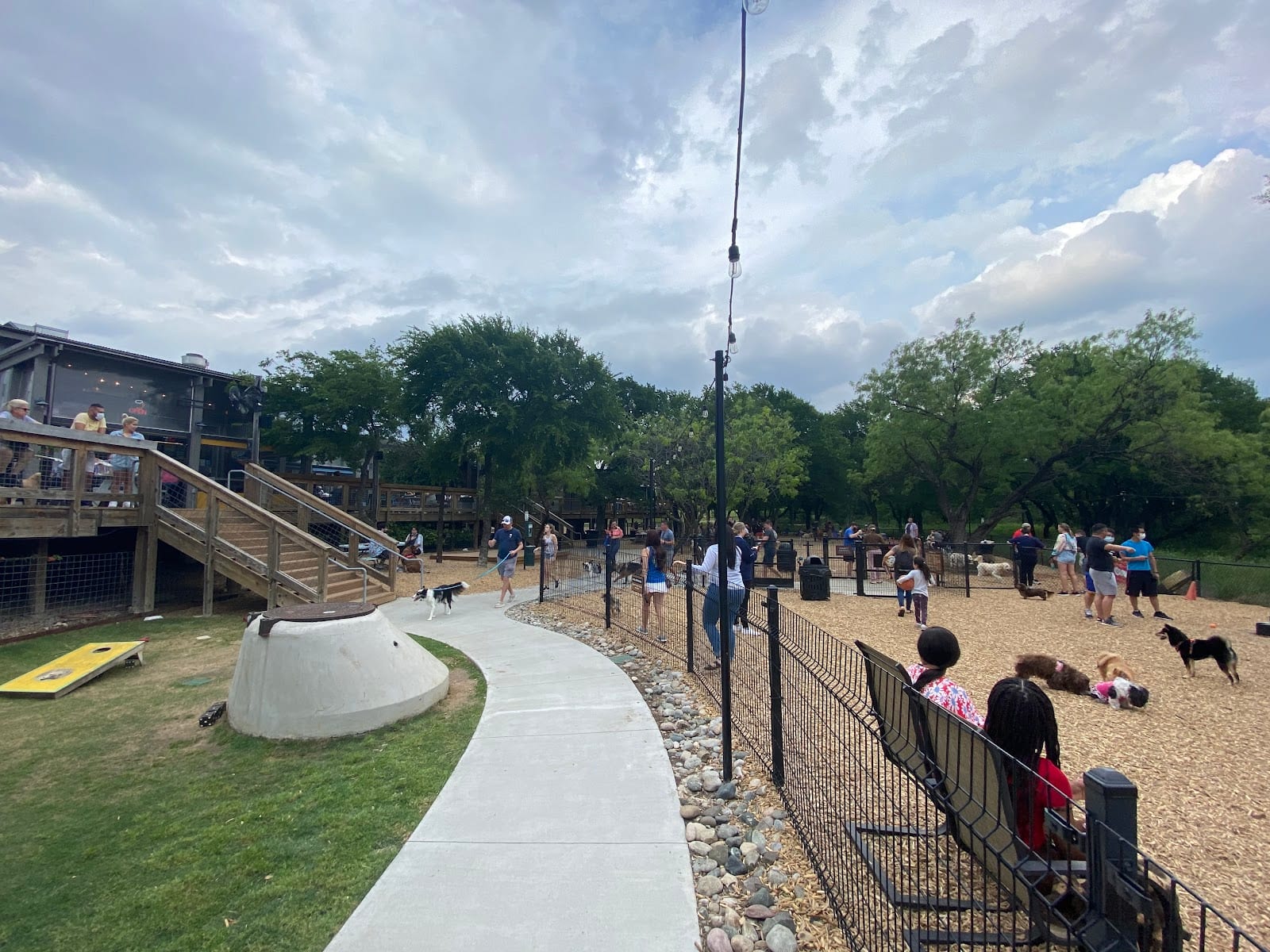 The Shacks Dining & Dog Park