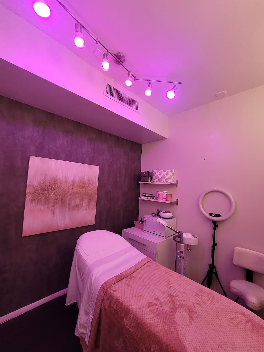 Enchantress Beauty Wax and Spa, photo 3