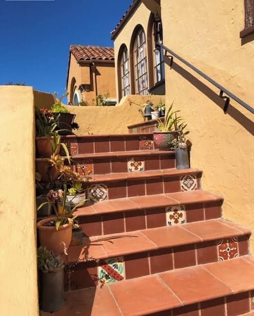 3/2 Luxury house in Sf w/ yard/ gym