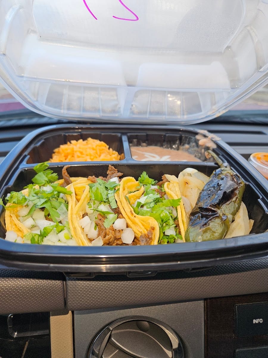 NJ's Taqueria, photo 3