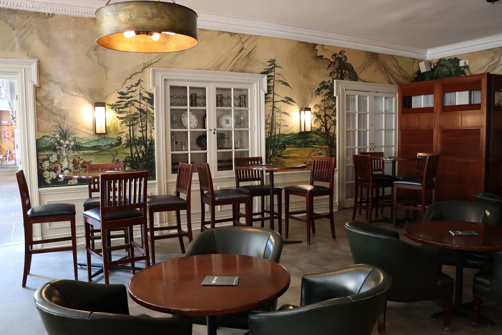 Putnam’s Restaurant & Bar, photo 3