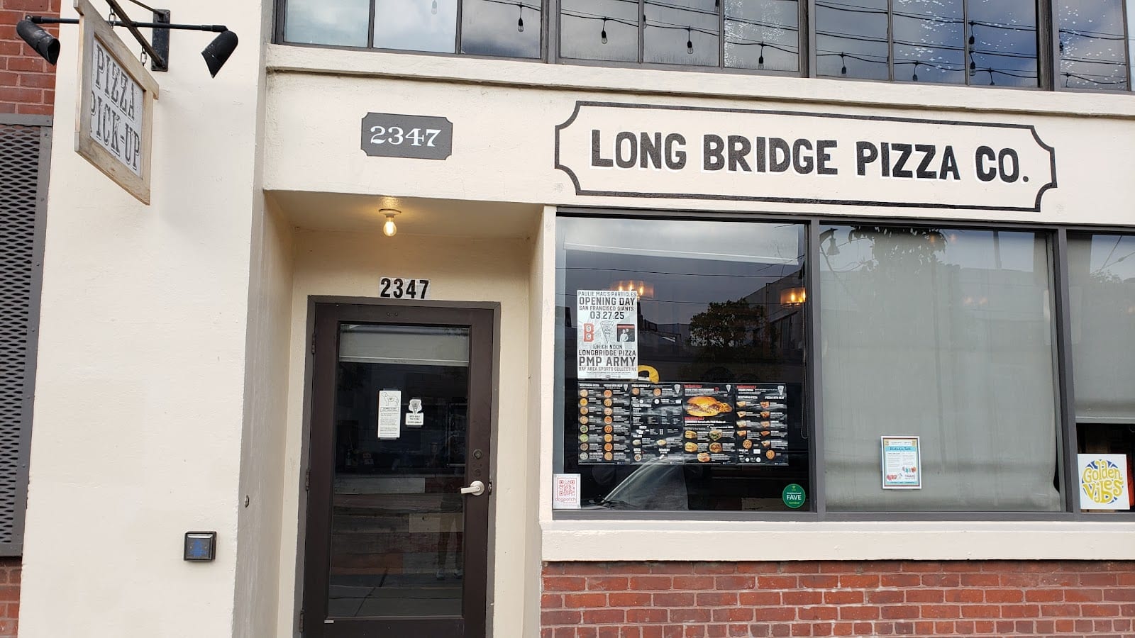 Long Bridge Pizza Company, photo 2