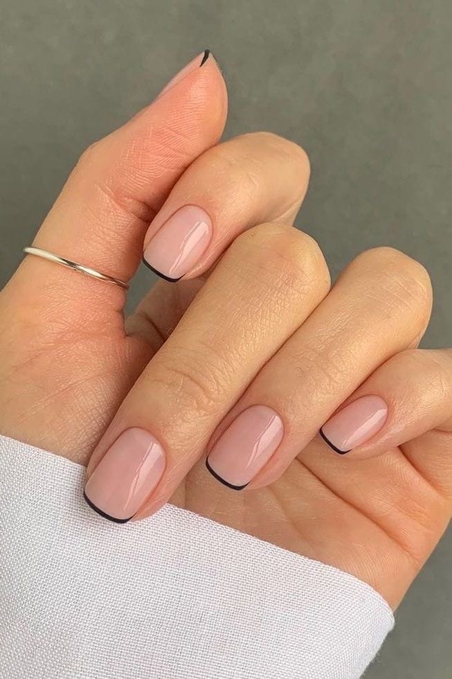 ADELE ( nails & permanent makeup)