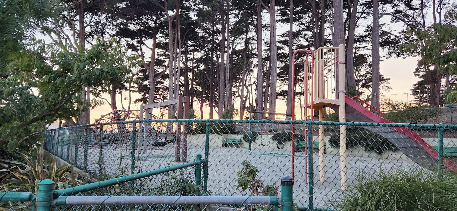 Holly Park Playground
