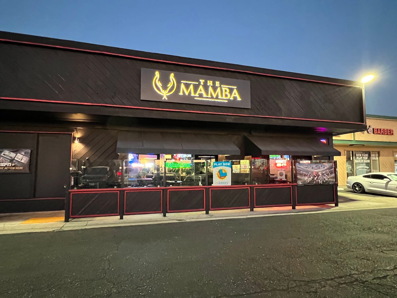 The Mamba Sports Bar & Grill, photo 4