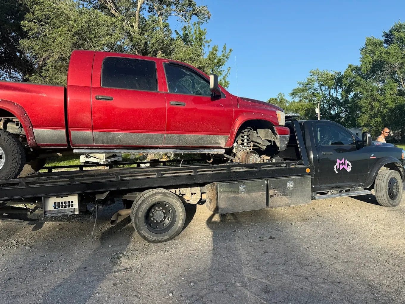 M&W Towing
