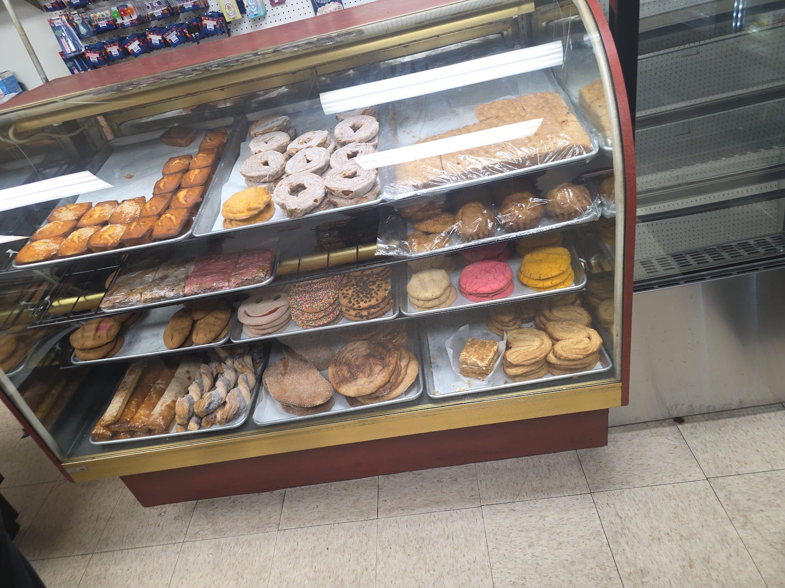 Panaderia Y Pasteleria Latina, photo 3
