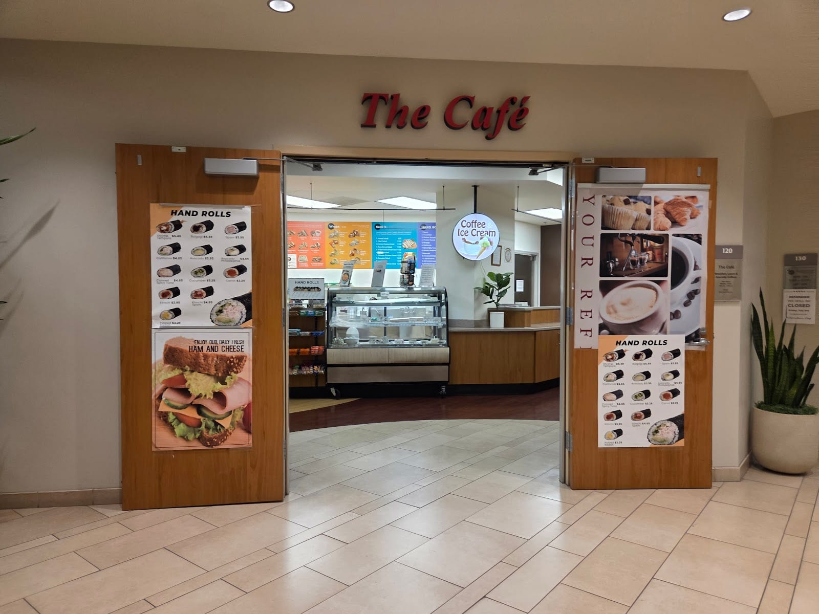 The Cafe, photo 2