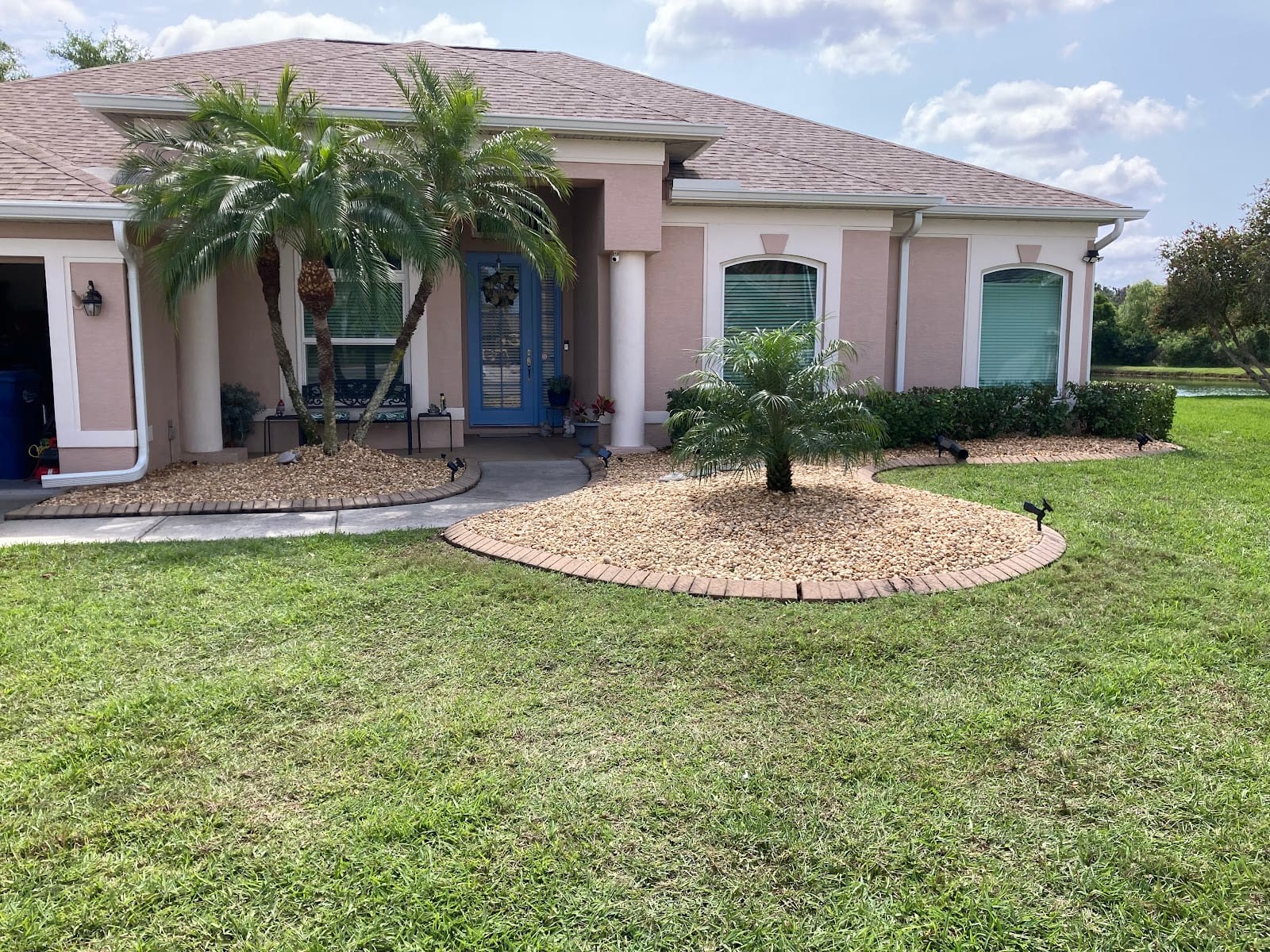 Castillo Tree & Lawn Service Inc, photo 4