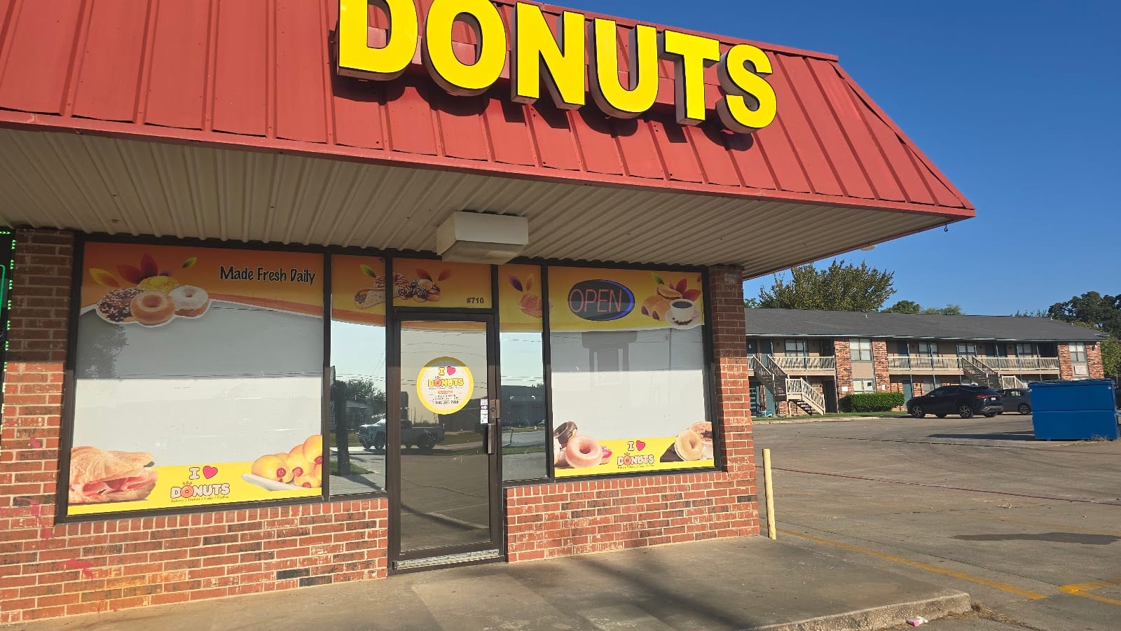 I Love Donuts, photo 4
