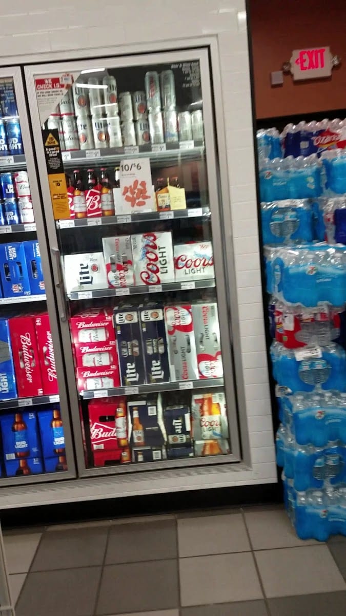 7-Eleven, photo 3