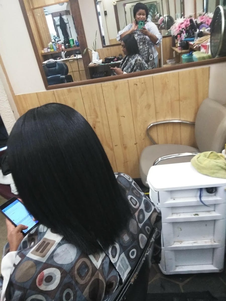 Arnell’s Legacy Barbering and Hairstyling, photo 3