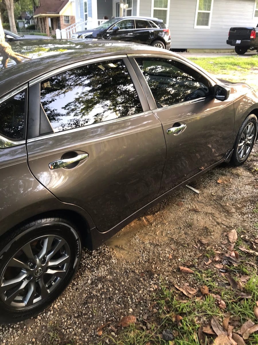 Tyrone's car wash, photo 3
