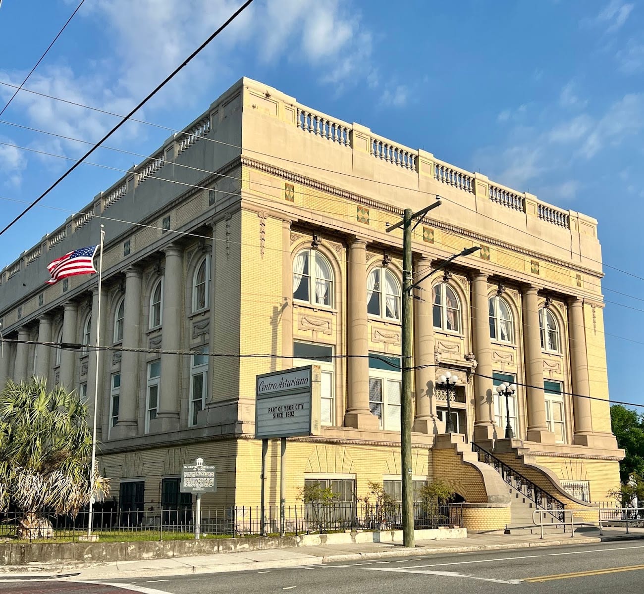 Centro Asturiano de Tampa
