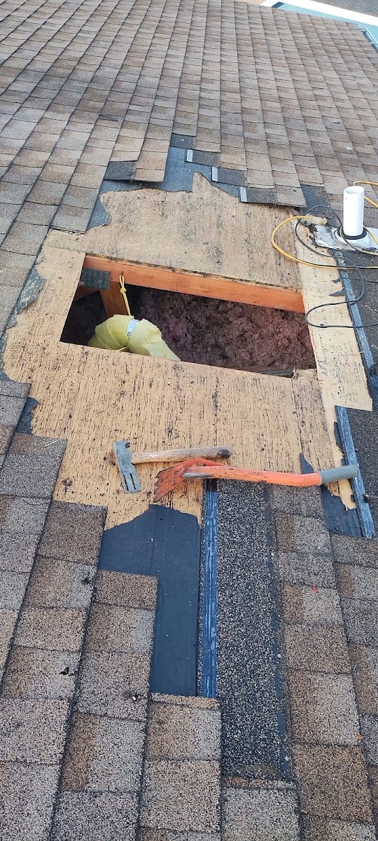 Rochester Roofing and Gutters