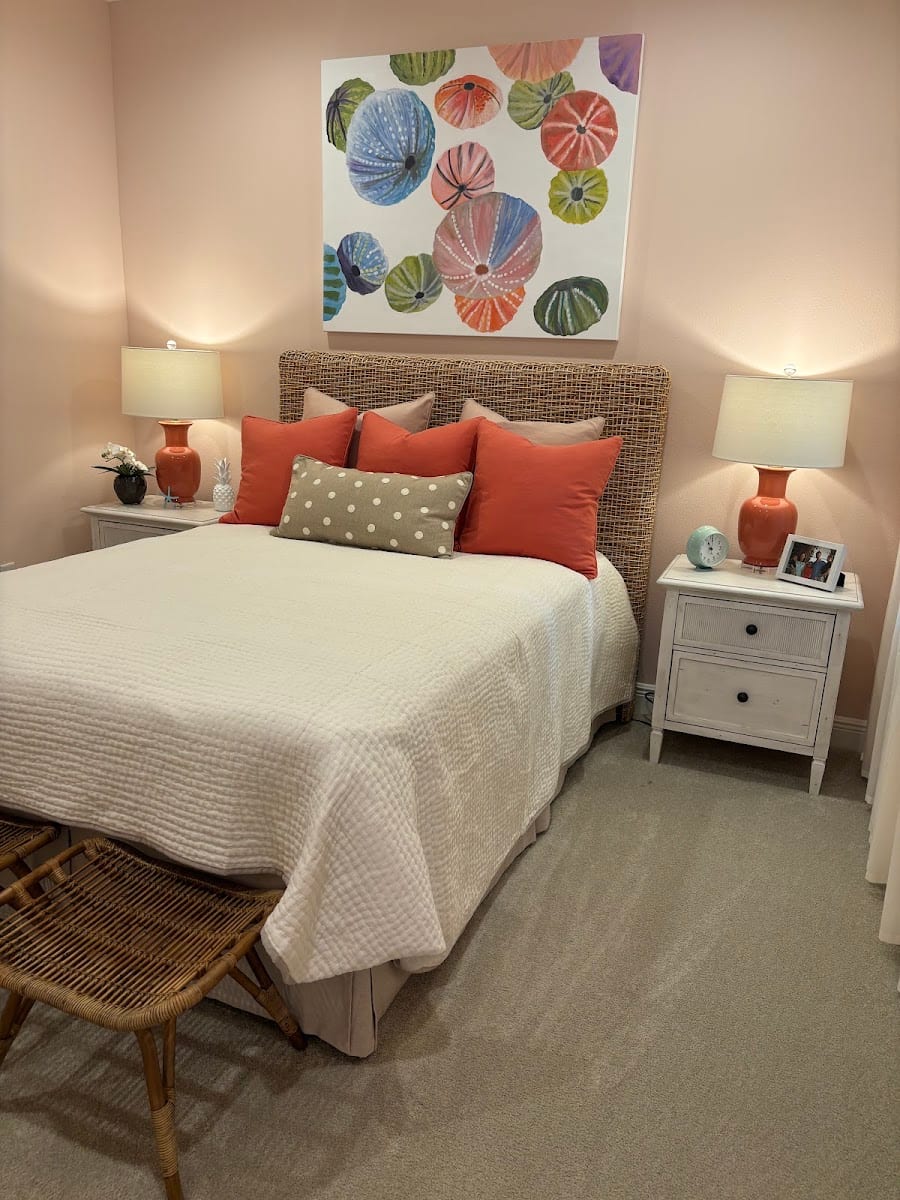 Decorating Den Interiors