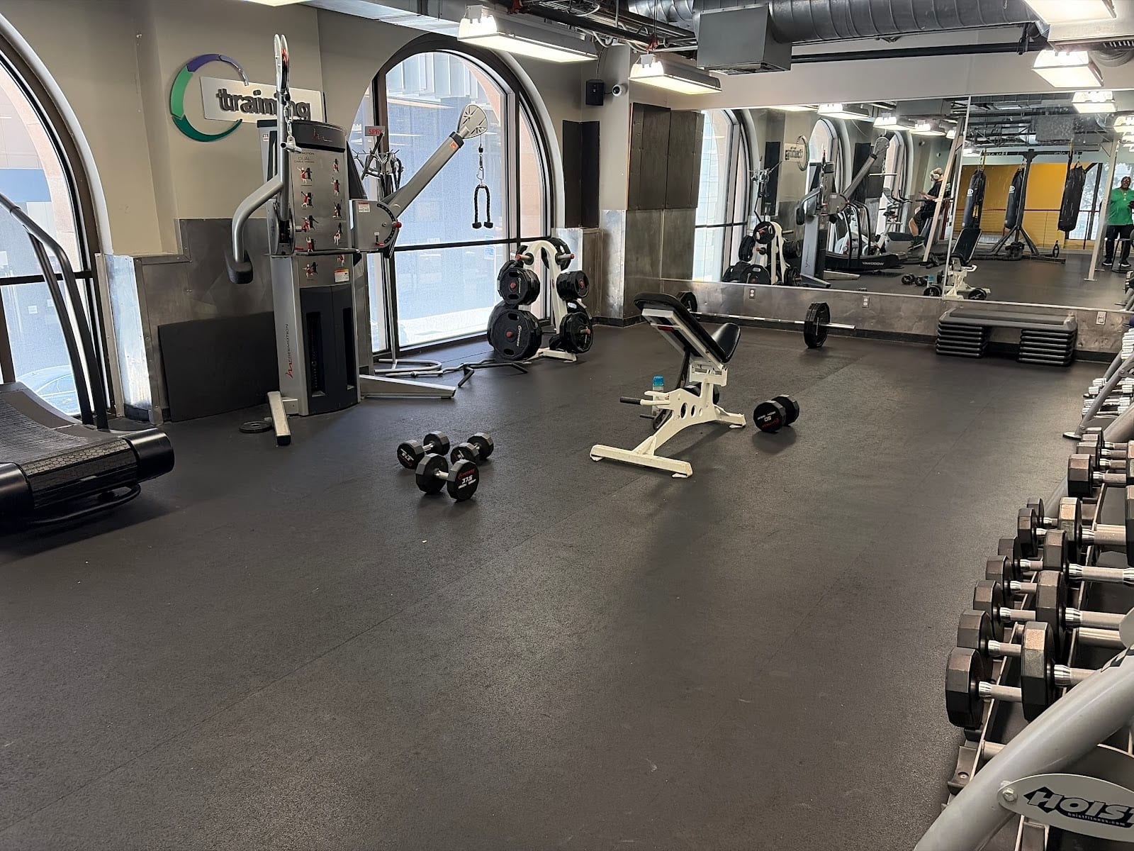 24 Hour Fitness, photo 2