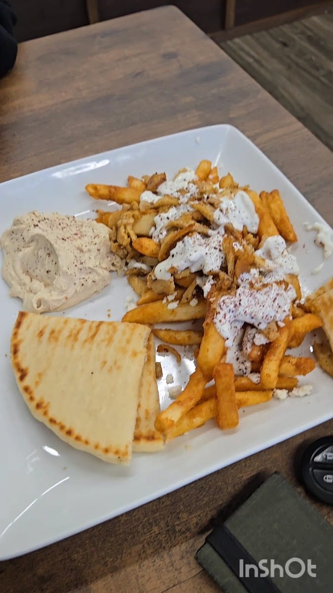Evergreen Gyros, photo 3