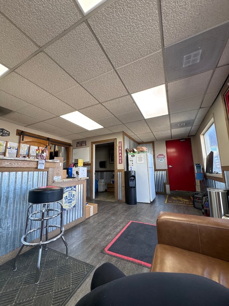 Doyle Johnson's Auto Repair