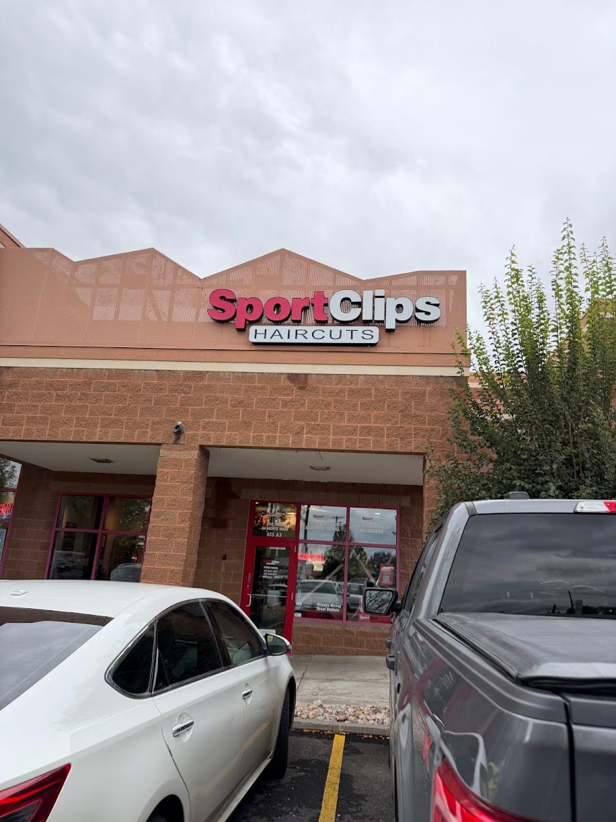 Sport Clips Haircuts of 4th South, photo 2