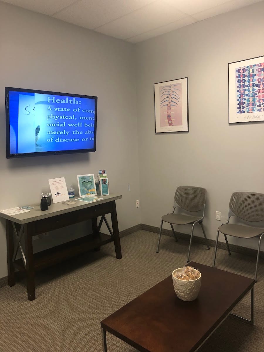 Ally Spine Center