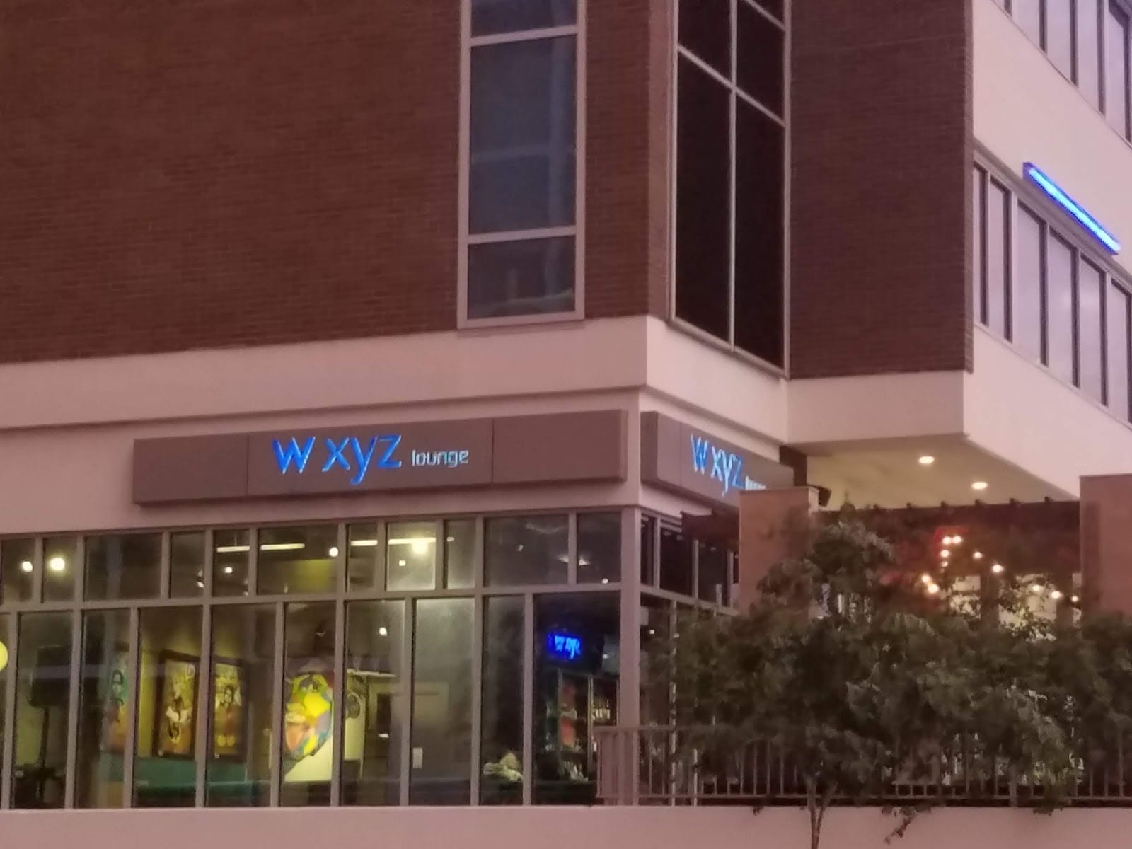 W Xyz Lounge