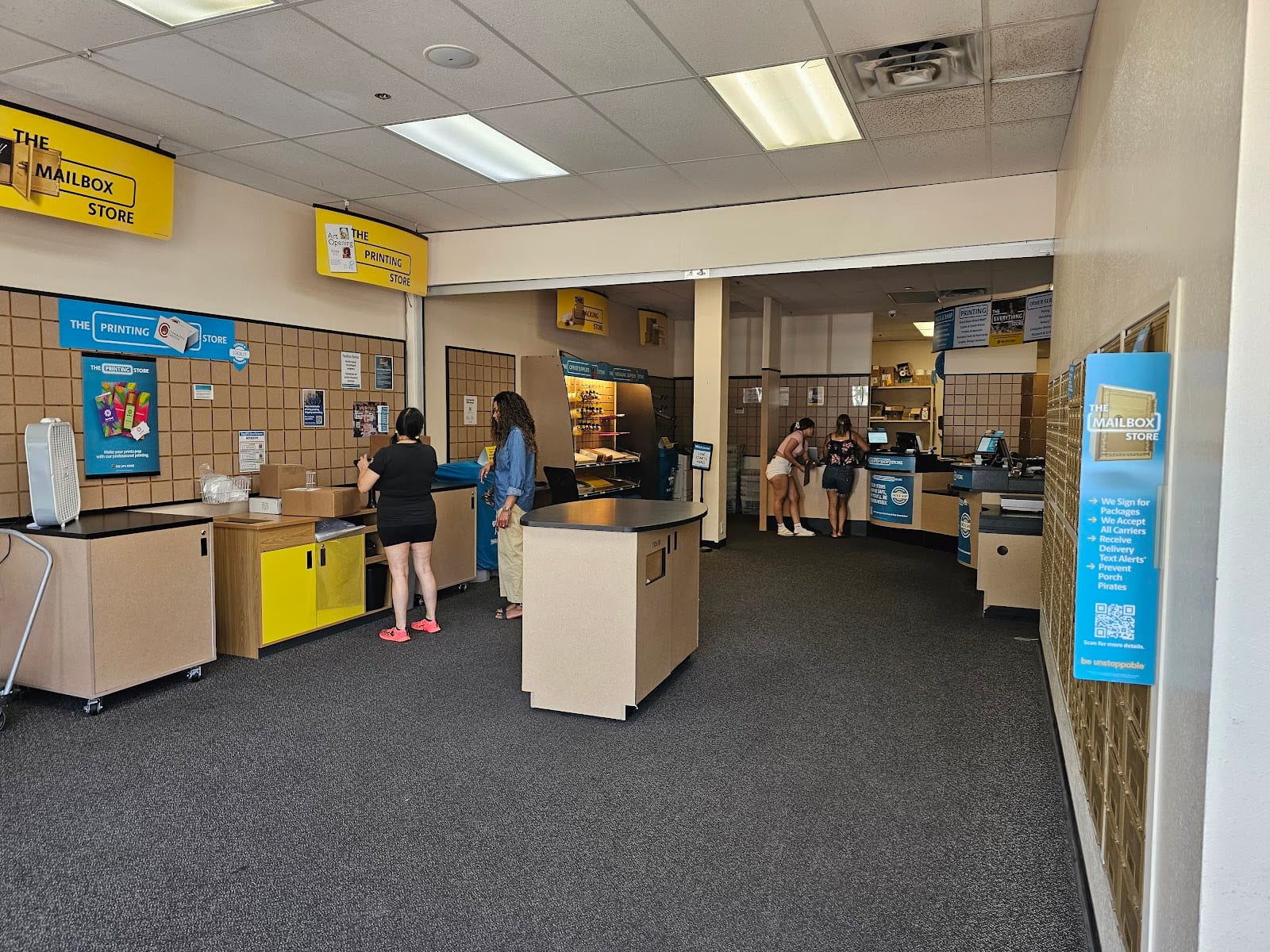 The UPS Store, photo 4