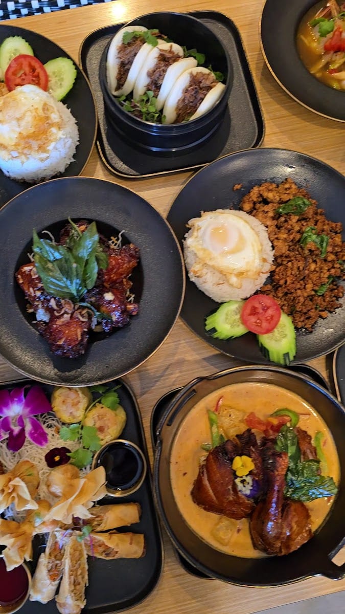 MANA Thai Kitchen, photo 3