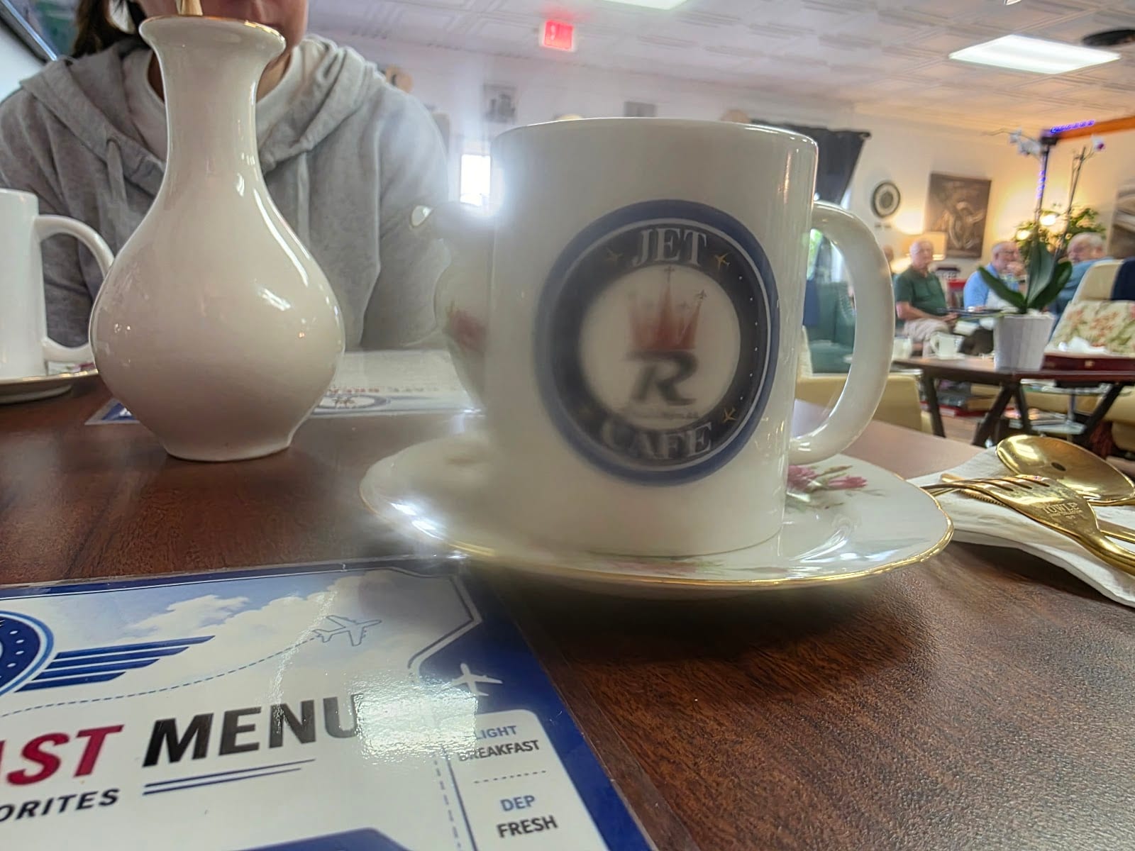 Jet Cafe