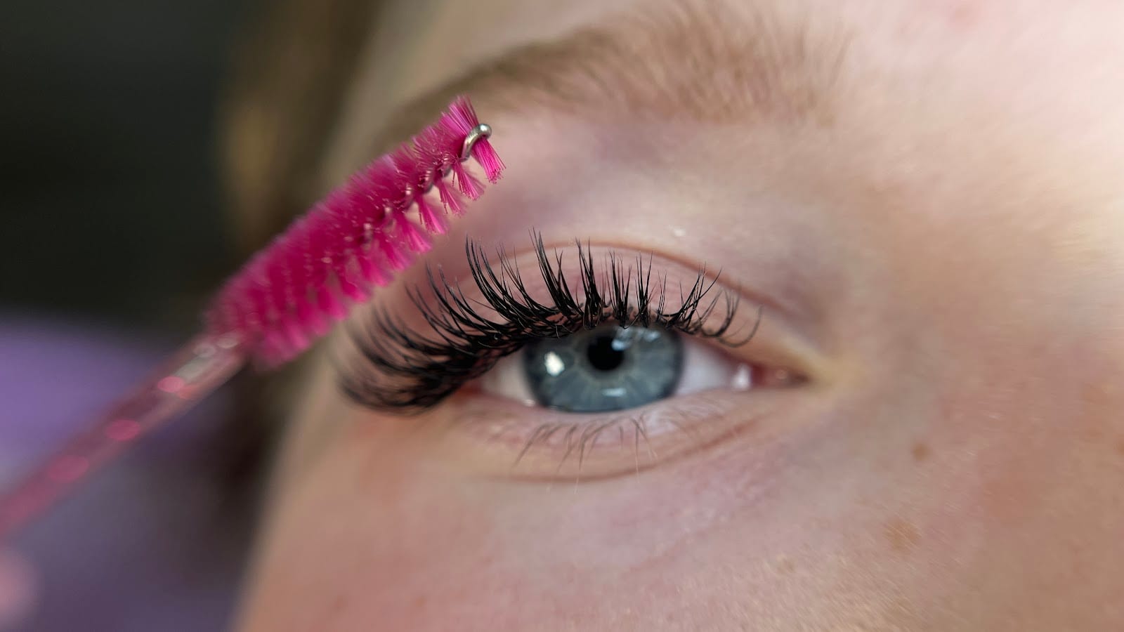 Lash & Brow by Yana Azmanova | North York | Toronto |