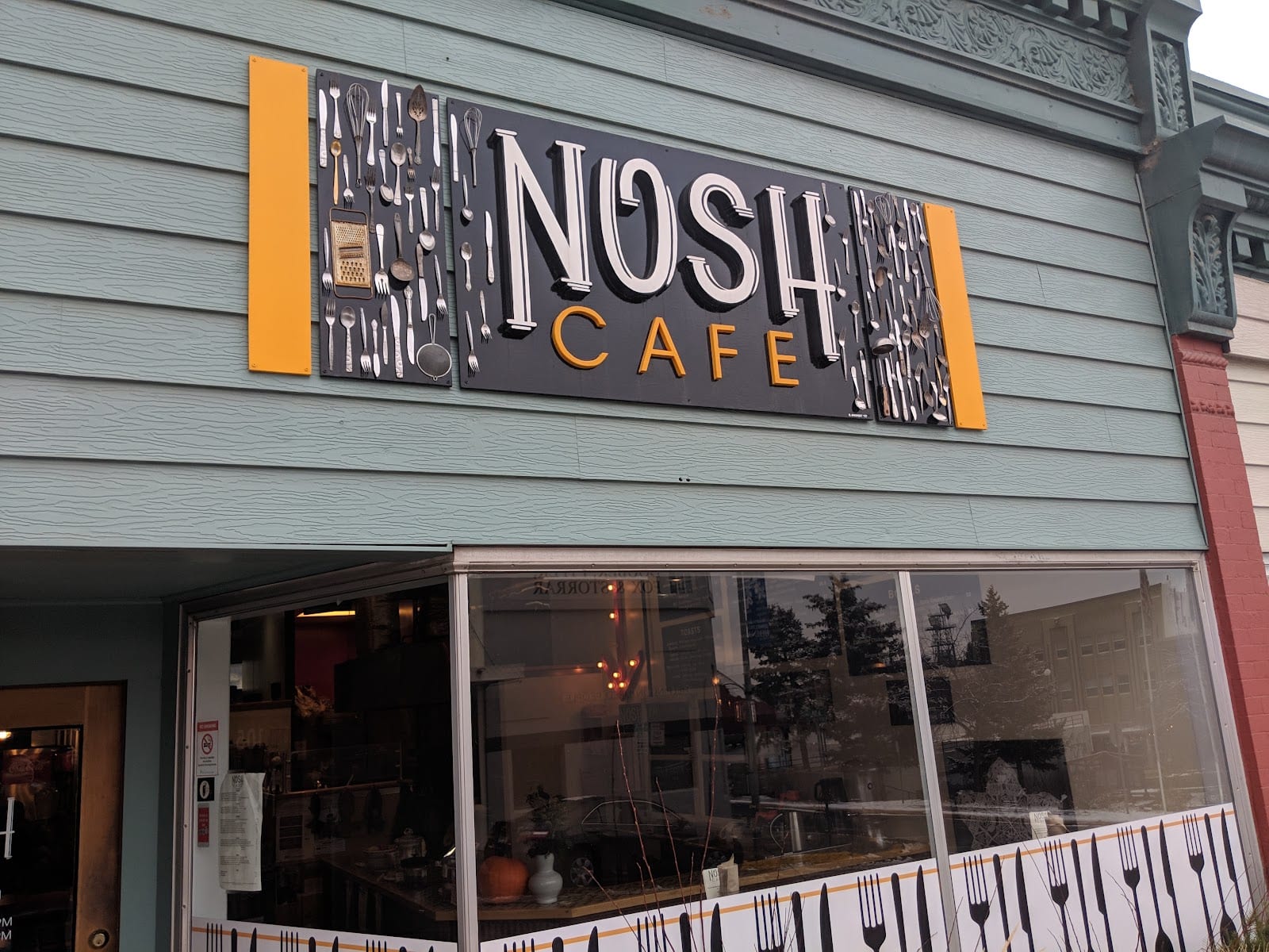 Nosh Cafe