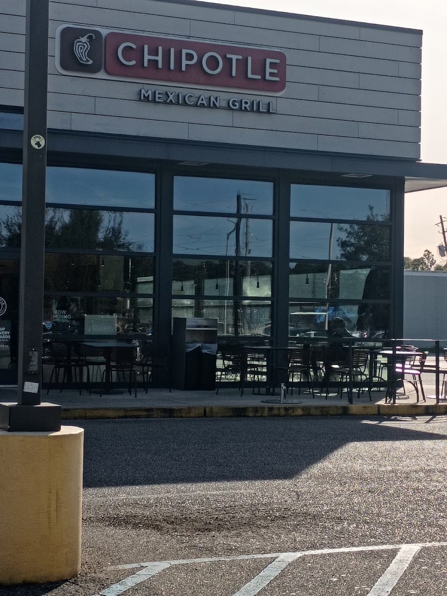 Chipotle Mexican Grill, photo 2