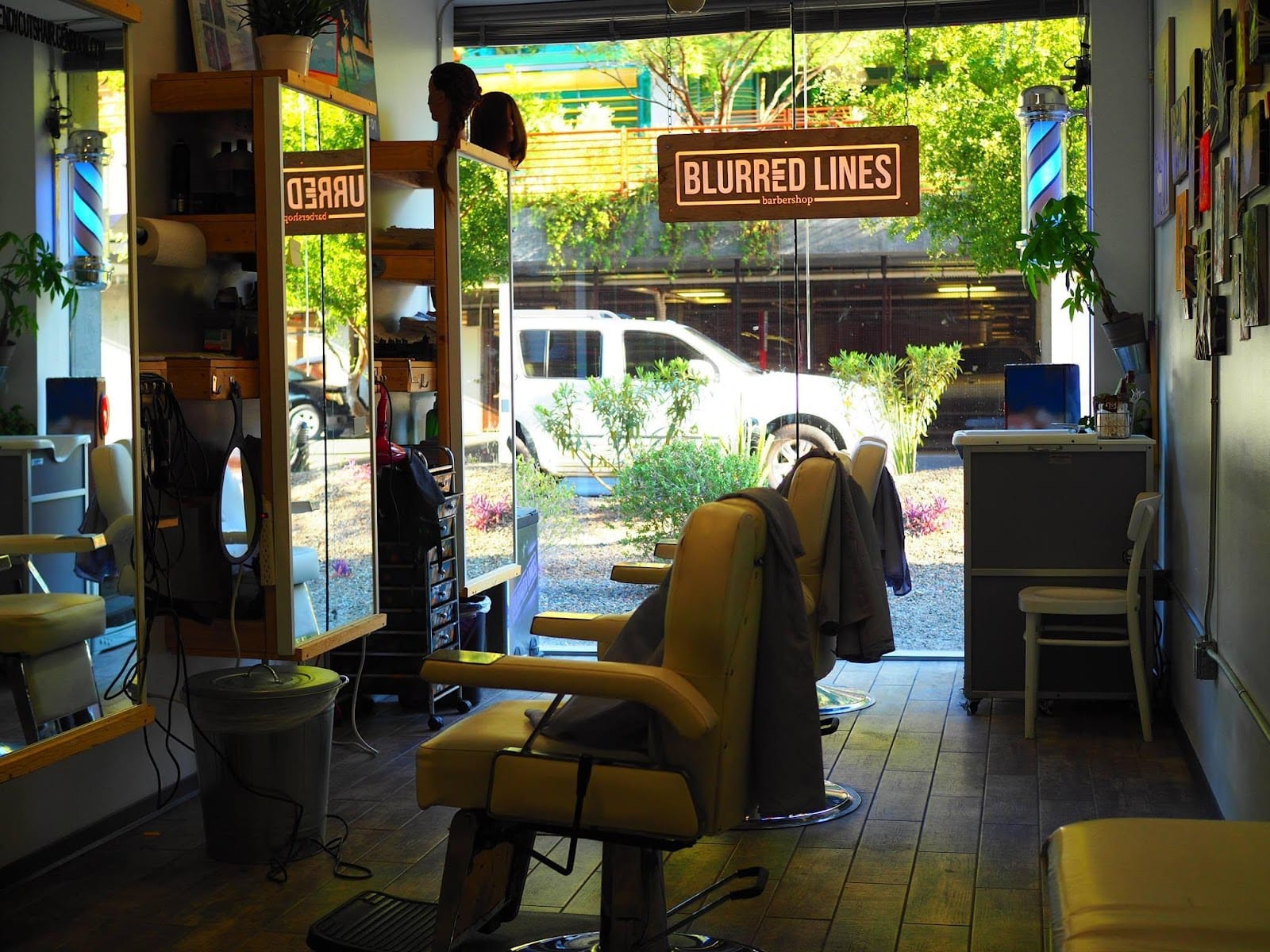 BLURRED LINES BARBERSHOP ON MAIN, photo 2