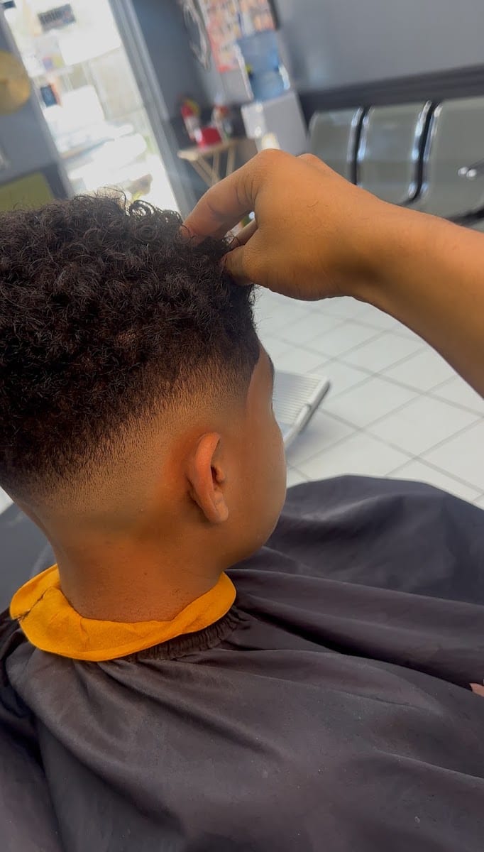 Excellence Barbershop, photo 2