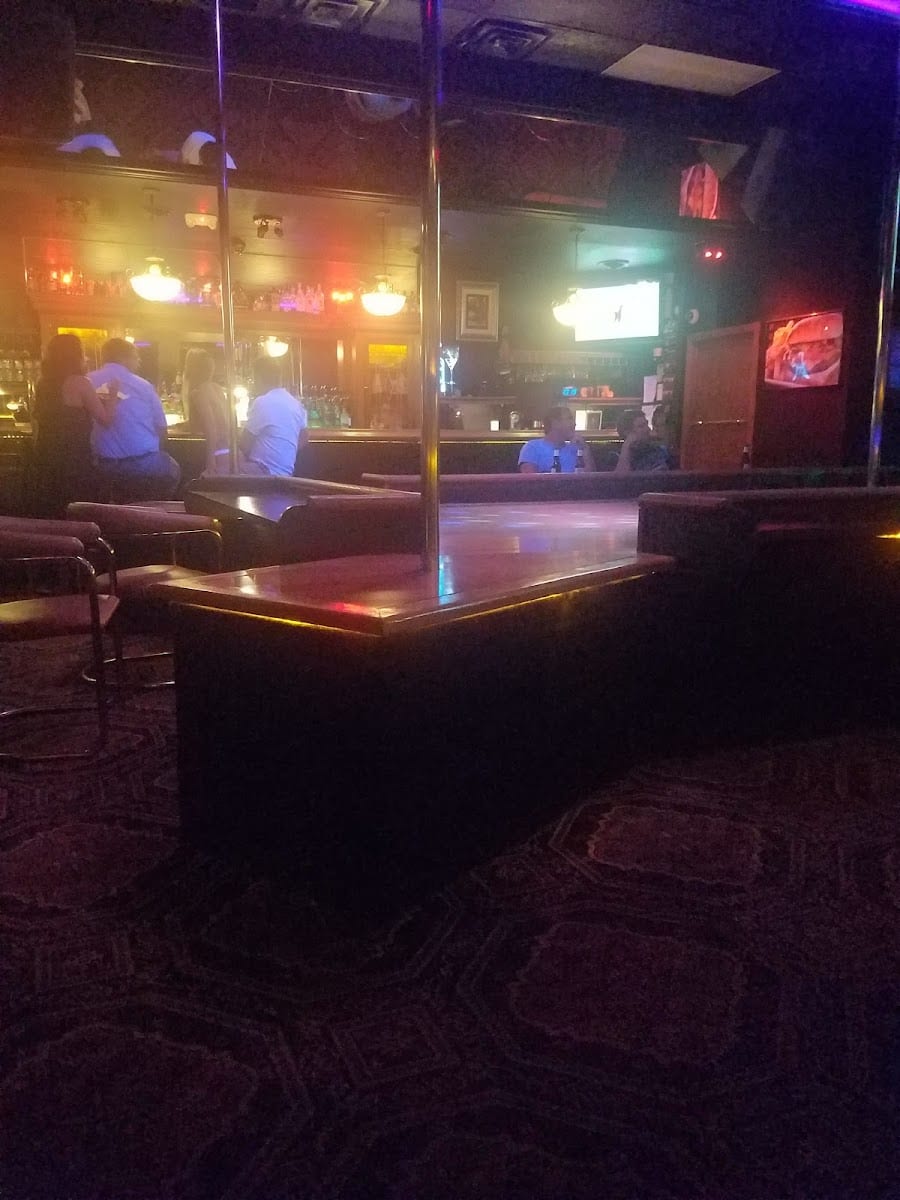 Brandy's Gentleman's Club, photo 3