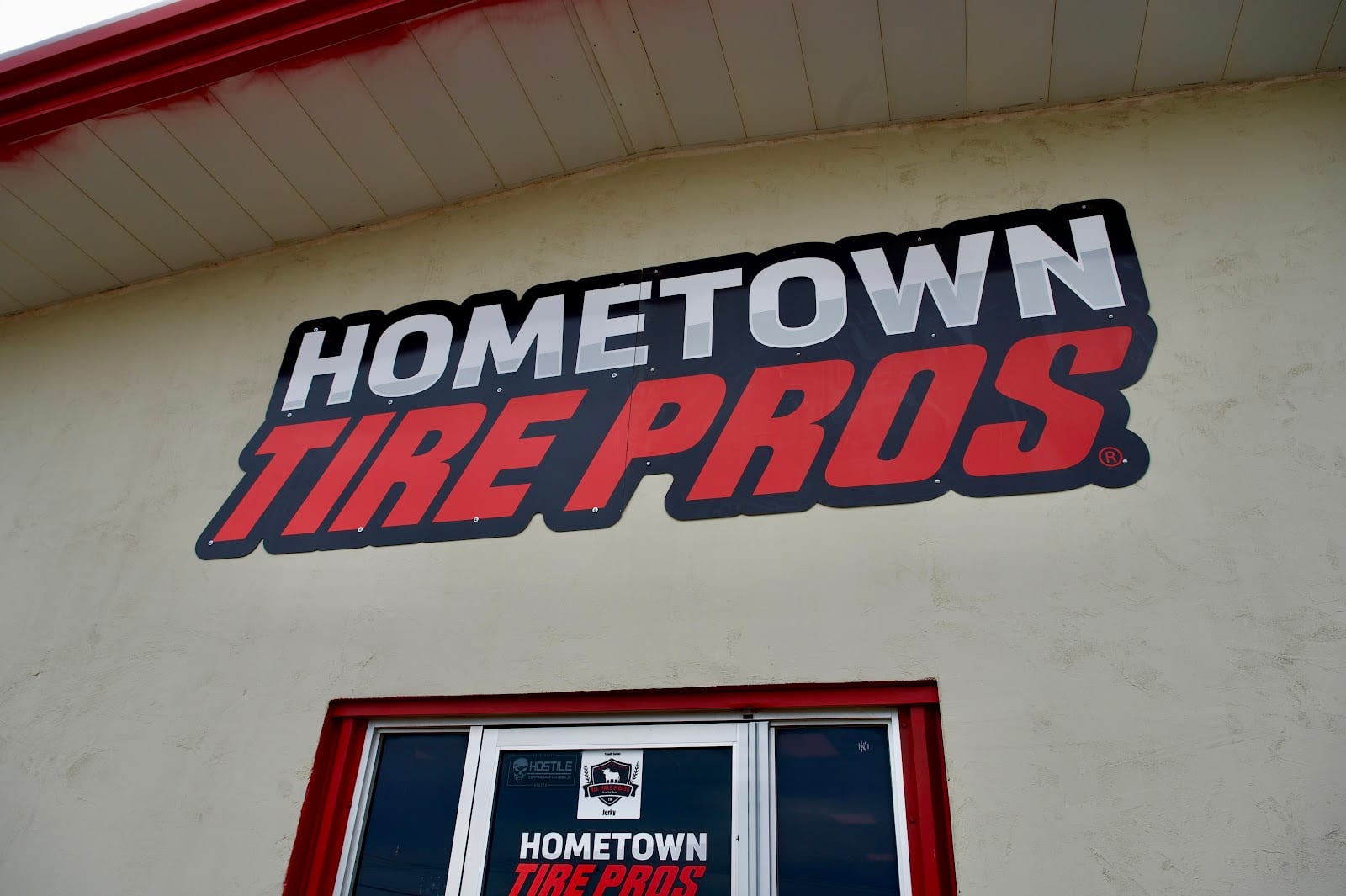 Hometown Tire Pros and Car Care