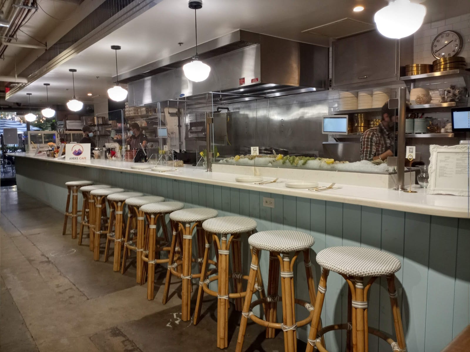 Bravery Wine Bar, photo 2