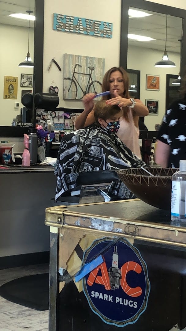 Junior's Oldschool Barbershop, photo 4