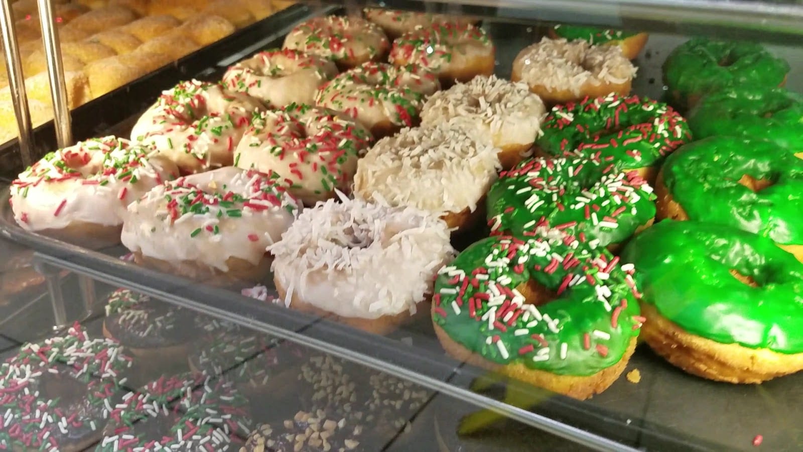 Winchell's Donut House, photo 2