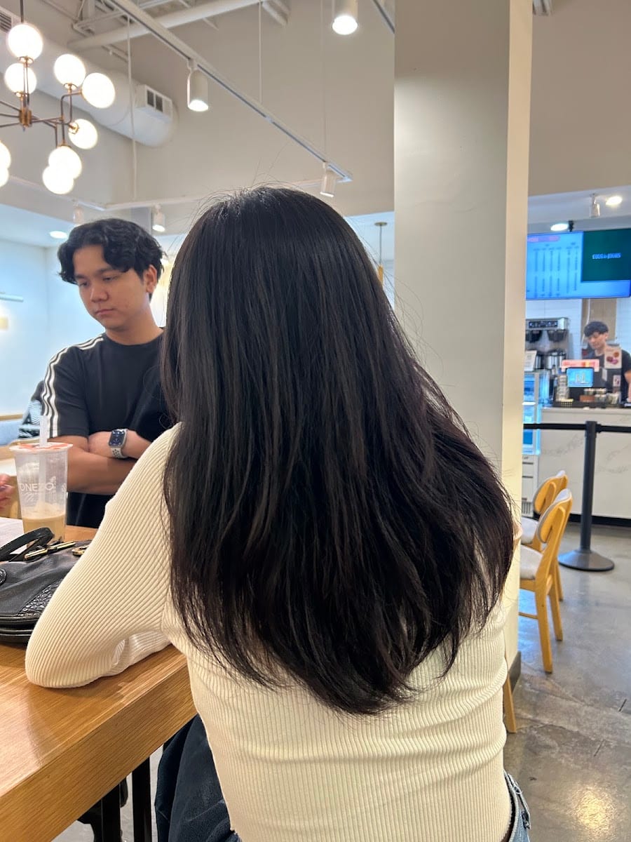 Coco Hair, photo 2