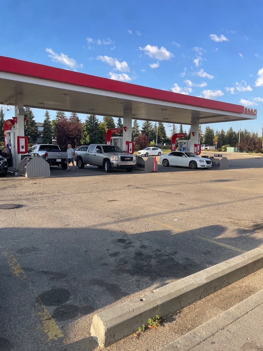 Esso, photo 2